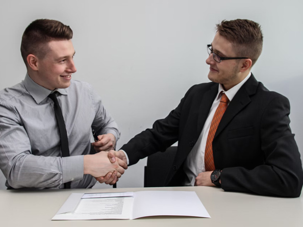 Muovilevy PP/PESheet-rullat ruokatarjottimille Muovilevy PP/PESheet-rullat ruokatarjottimille